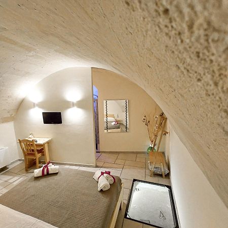 Mikasa Bed and Breakfast Matera Exteriör bild